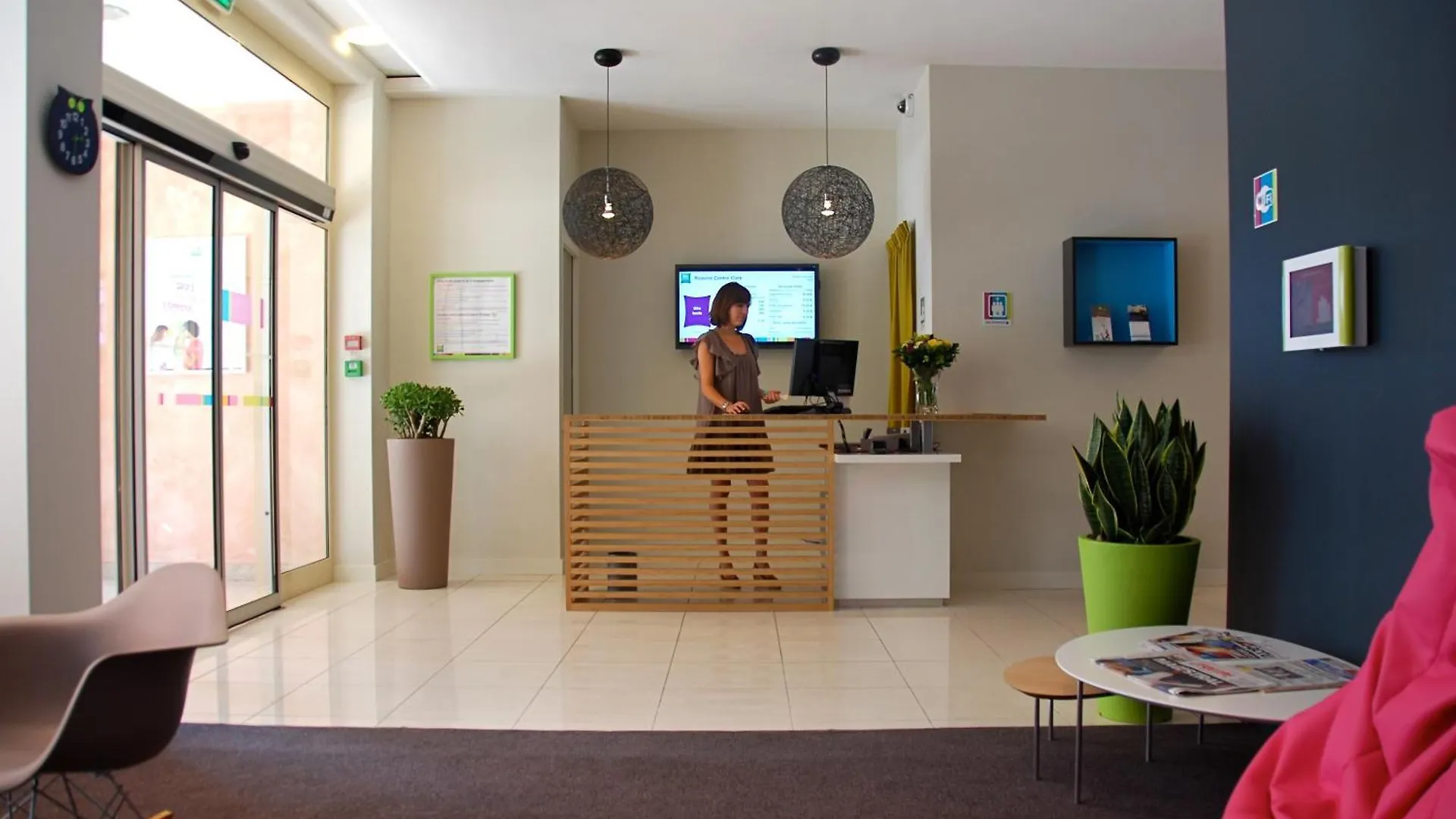 Ibis Styles Roanne Centre Gare Hotel