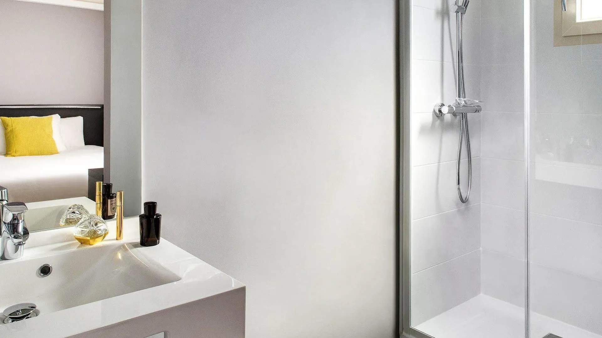 Ibis Styles Roanne Centre Gare Hotel